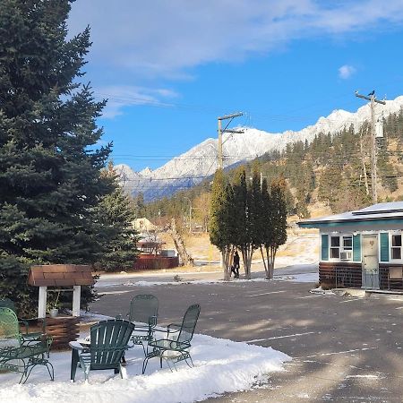 Lido Motel Radium Hot Springs Esterno foto