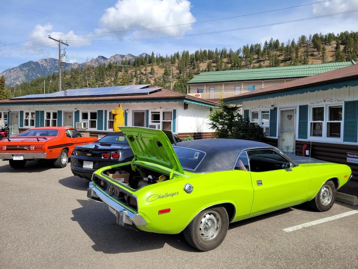 Lido Motel Radium Hot Springs Esterno foto
